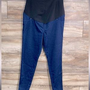**NWOT** TIME & TRU DARK WASH MATERNITY JEAN JEGGINGS